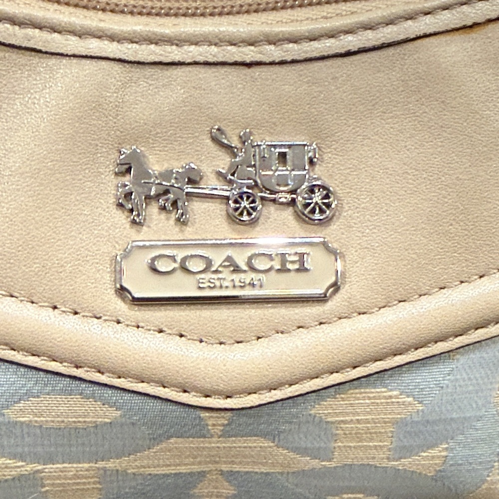 Coach Op Art Sufflette Small Hobo/Shoulder Bag (#45582)(with Hang Tag)(EUC) - Picture 3 of 17